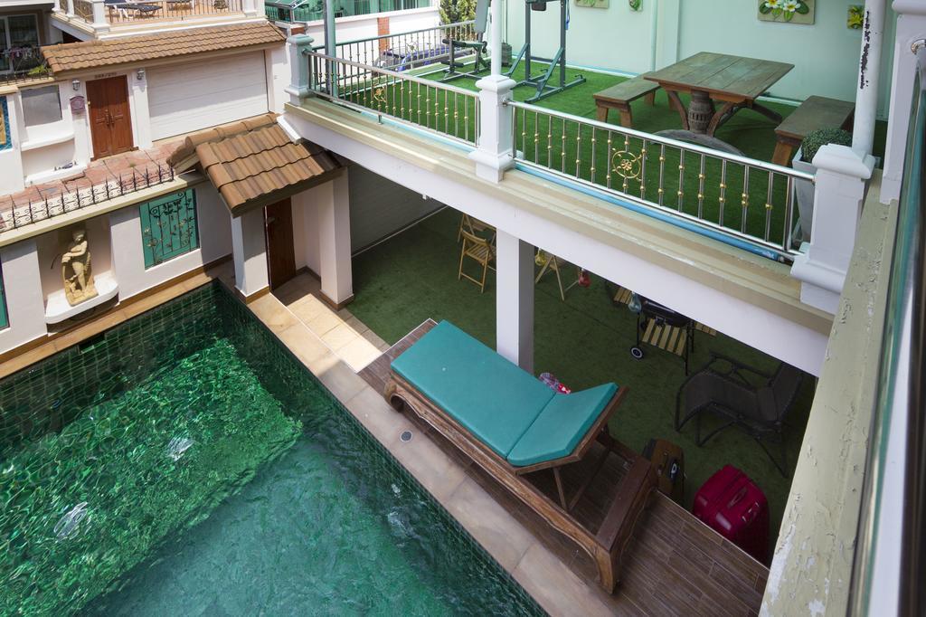 Nowhere Villa Mars Патая Екстериор снимка