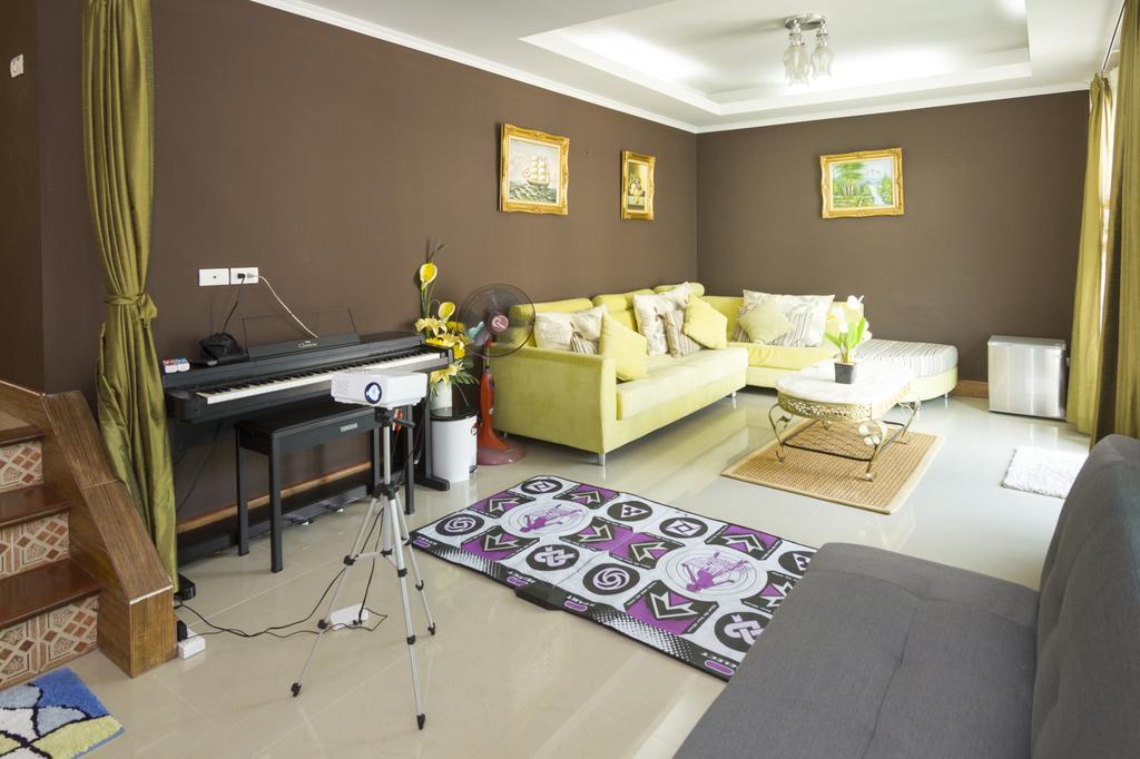 Nowhere Villa Mars Патая Екстериор снимка